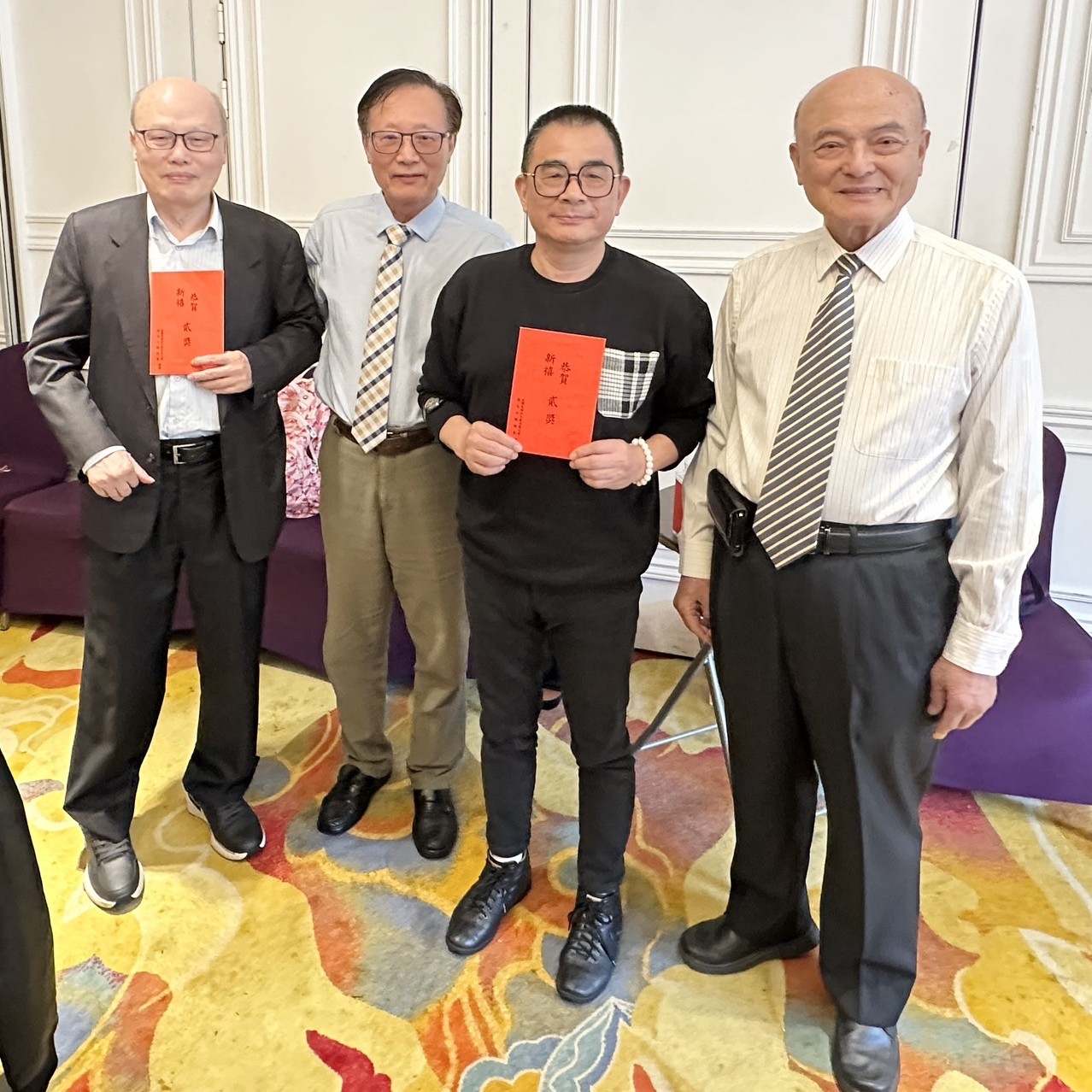 2-2-春節聯誼摸彩